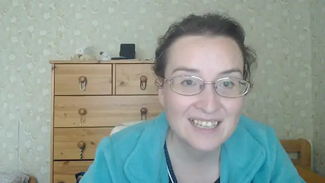 Snapshot of Smart_Rose chatting on May 30, 2026, 3:53 pm Smart Rose online show from May 30, 2026, 3:53 pm
