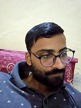 krishna8035 online show from February 27, 2025, 4:52 am