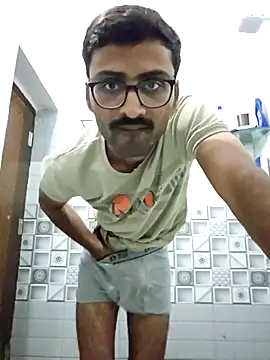 krishna8035 online show from November 26, 2025, 11:44 am