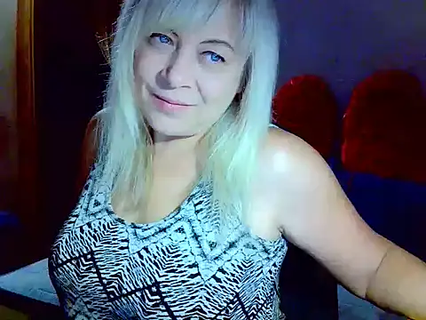 Snapshot of AgoniA7 chatting on October 21, 2025, 3:07 am AgoniA7 online show from October 21, 2025, 3:07 am