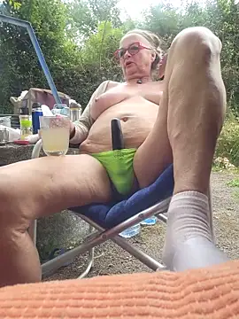 MucMilf59 online show from June 3, 2026, 2:33 pm