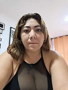 kendra fire online show from June 8, 2026, 2:28 pm