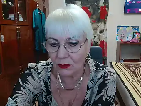 Snapshot of JenaCheim chatting on December 19, 2024, 6:23 am JenaCheim online show from December 19, 2024, 6:23 am