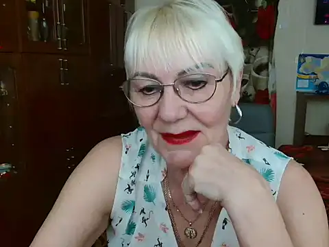 Snapshot of JenaCheim chatting on March 11, 2025, 6:10 am JenaCheim online show from March 11, 2025, 6:10 am