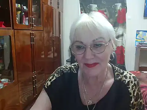 Snapshot of JenaCheim chatting on March 12, 2025, 8:20 pm JenaCheim online show from March 12, 2025, 8:20 pm