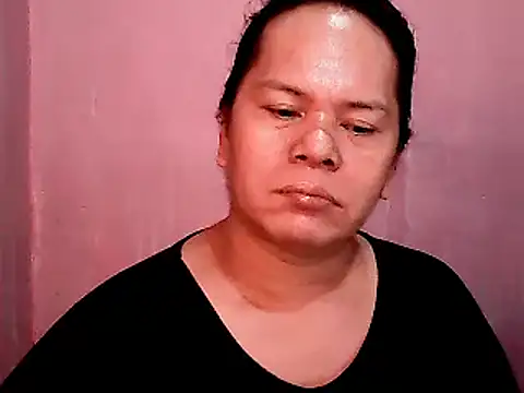 HottyLeciousCum online show from December 17, 2025, 12:44 pm