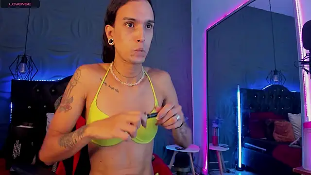 joaisaza online show from February 13, 2025, 5:58 am