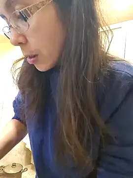 rposhta1991 online show from February 23, 2025, 4:02 pm