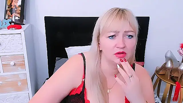 Snapshot of sweetMariina chatting on January 4, 2025, 6:09 am sweetMariina online show from January 4, 2025, 6:09 am
