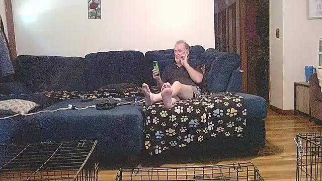 Snapshot of Sweet_Sexy1963 chatting on September 30, 2025, 5:51 pm Sweet Sexy1963 online show from September 30, 2025, 5:51 pm