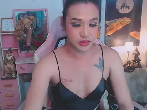 AsianMariaTs online show from November 20, 2025, 2:17 pm