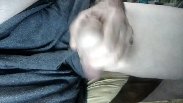 russtee online show from November 30, 2025, 11:31 pm