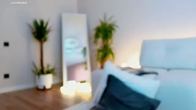 Sinful Eyes online show from February 16, 2026, 7:48 am