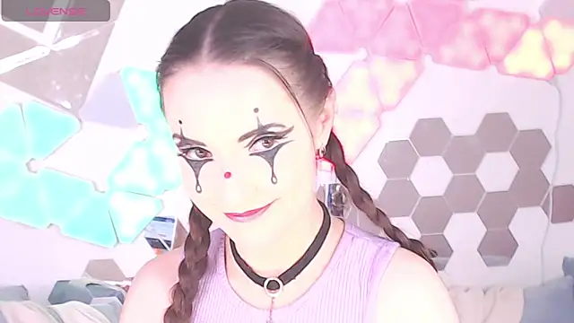 LexiKiss online show from January 10, 2025, 11:00 am