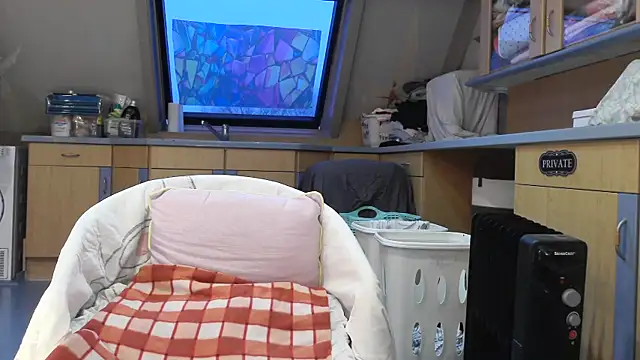 SexyAmanda32 online show from February 9, 2026, 7:01 am