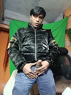 desiboy1101 online show from January 18, 2026, 8:51 am