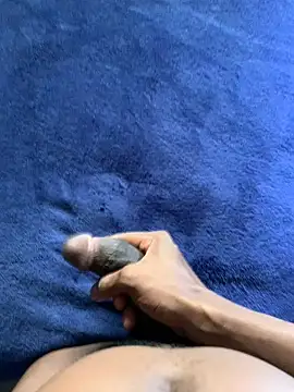 Snapshot of Curvy_conda chatting on December 24, 2024, 6:11 am Curvy conda online show from December 24, 2024, 6:11 am