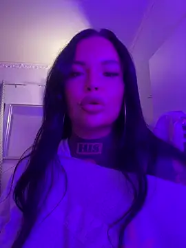  MelinaCurves  online show from September 13, 2025, 9:14 pm