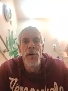 Biknight online show from December 15, 2025, 4:55 pm