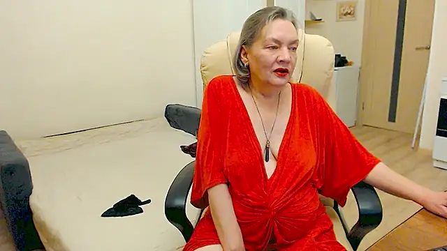 MomJaneSex online show from September 20, 2025, 11:50 pm