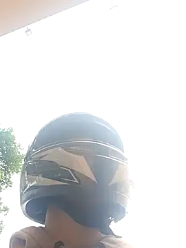 Snapshot of doodosantoss chatting on November 24, 2025, 4:40 pm doodosantoss online show from November 24, 2025, 4:40 pm