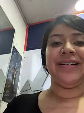 emilyjohanson online show from March 12, 2025, 2:56 pm