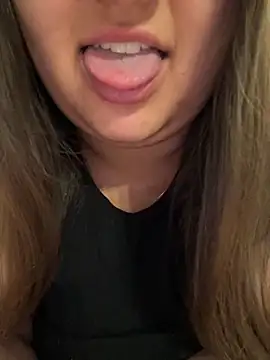 Snapshot of Jane_BBW chatting on June 8, 2026, 10:37 am Jane BBW online show from June 8, 2026, 10:37 am
