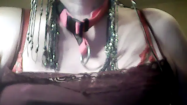 sissy sarah69 online show from September 20, 2025, 9:21 am