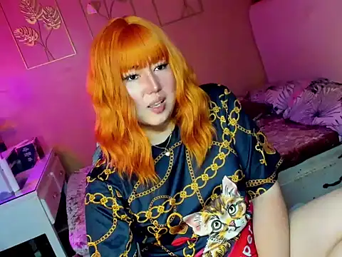 HOTnWILDalice online show from September 10, 2025, 1:38 am