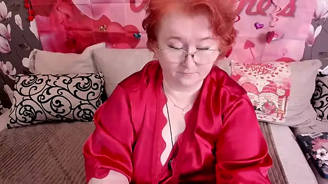 leiamillersonn online show from February 12, 2025, 8:59 am