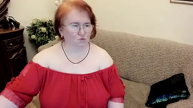 leiamillersonn online show from March 23, 2026, 6:23 pm