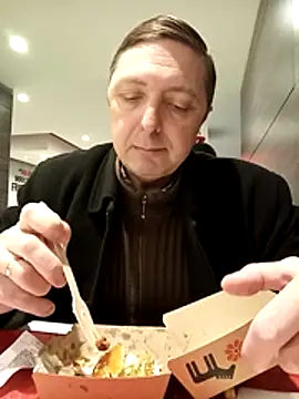 Pokaz2020 online show from December 5, 2025, 1:52 pm