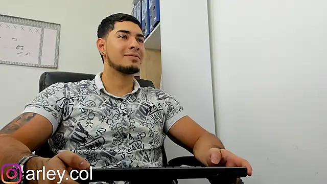 Dimitri Colleman online show from December 7, 2024, 9:44 pm