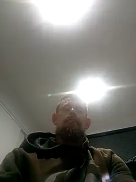 Skody31 online show from November 10, 2025, 4:17 pm