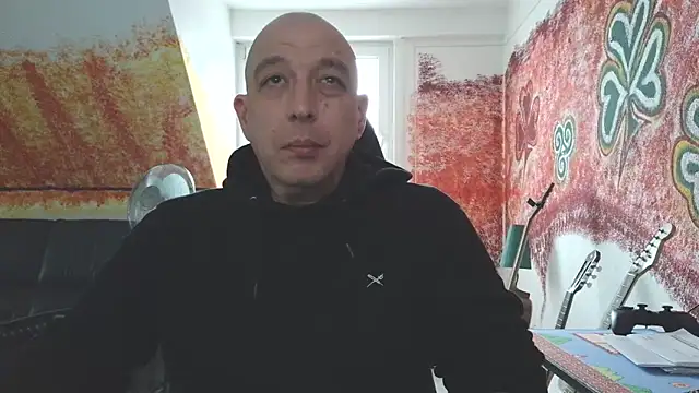 sextoy911 online show from April 3, 2026, 5:11 pm