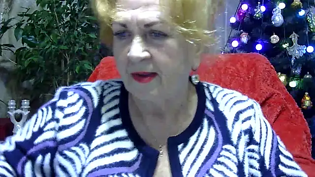 Snapshot of Emma52610 chatting on January 3, 2025, 5:31 pm Emma52610 online show from January 3, 2025, 5:31 pm