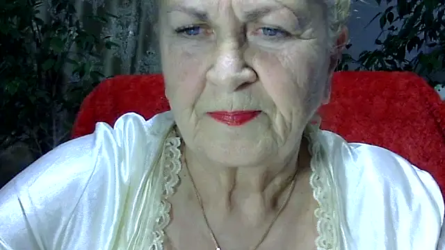 Snapshot of Emma52610 chatting on February 5, 2025, 5:31 pm Emma52610 online show from February 5, 2025, 5:31 pm