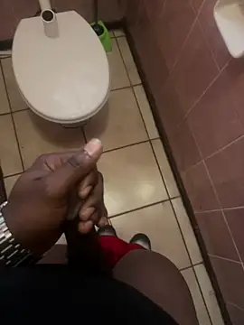 ZeusBlackDick online show from May 24, 2026, 5:01 am