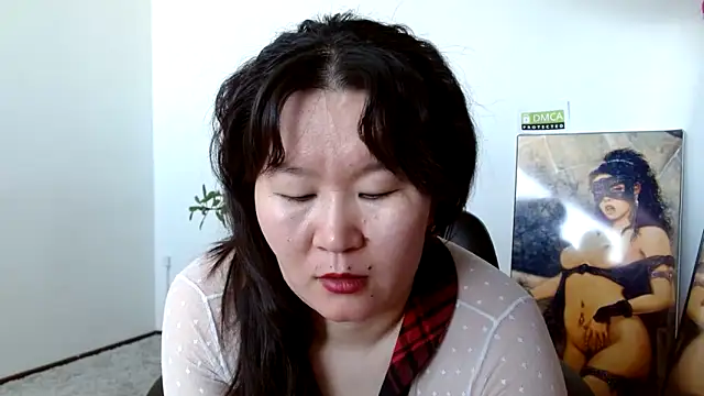 Akira xx online show from February 26, 2025, 5:20 am