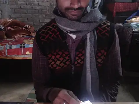 ThethunderPo online show from December 17, 2025, 4:18 am