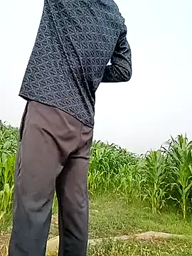 ThethunderPo online show from March 18, 2026, 2:37 am