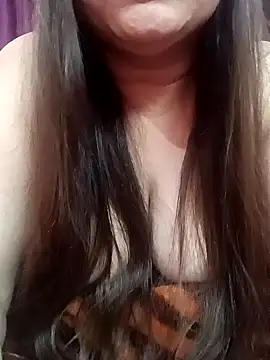 naughtymadam online show from December 3, 2024, 7:10 am