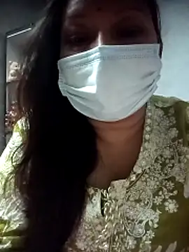 naughtymadam online show from April 15, 2026, 5:47 am