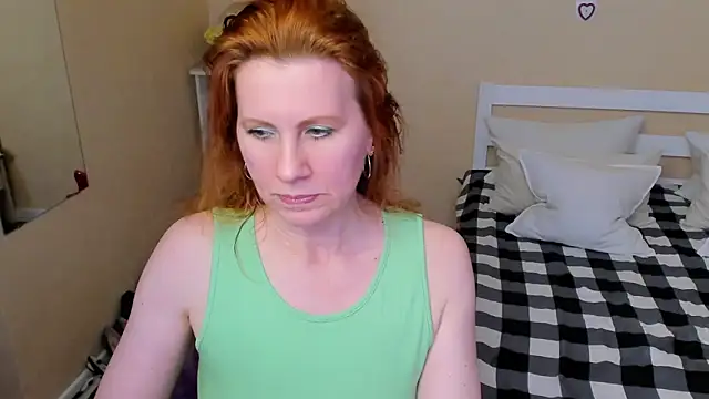 FoxySophia online show from November 16, 2025, 7:30 pm