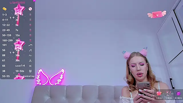 Snapshot of YourWildDestiny chatting on February 12, 2025, 7:44 am YourWildDestiny online show from February 12, 2025, 7:44 am