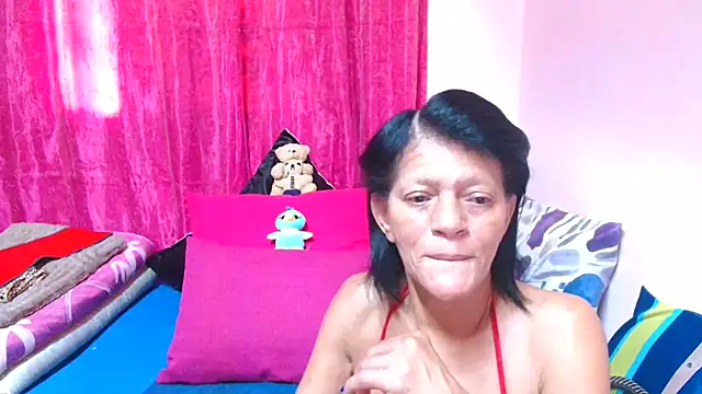 SLUTTYROXY online show from December 16, 2025, 6:18 am