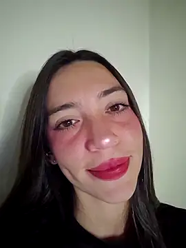 loveuu-bae online show from April 16, 2026, 12:22 am