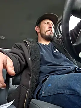 UncutHammer69 online show from January 7, 2025, 11:24 pm