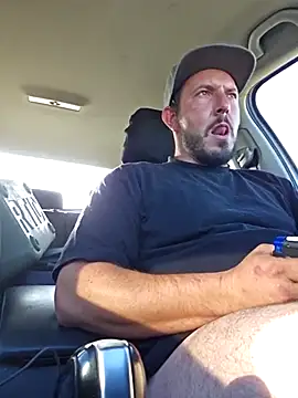 UncutHammer69 online show from September 8, 2025, 3:22 pm