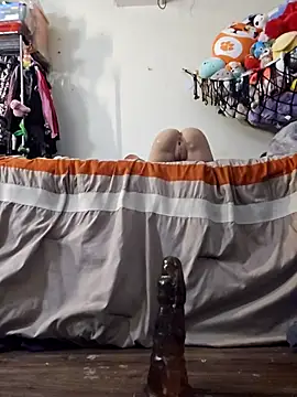 UncutHammer69 online show from October 11, 2025, 7:01 pm